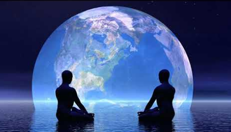 「光與愛」需要宣揚嗎？