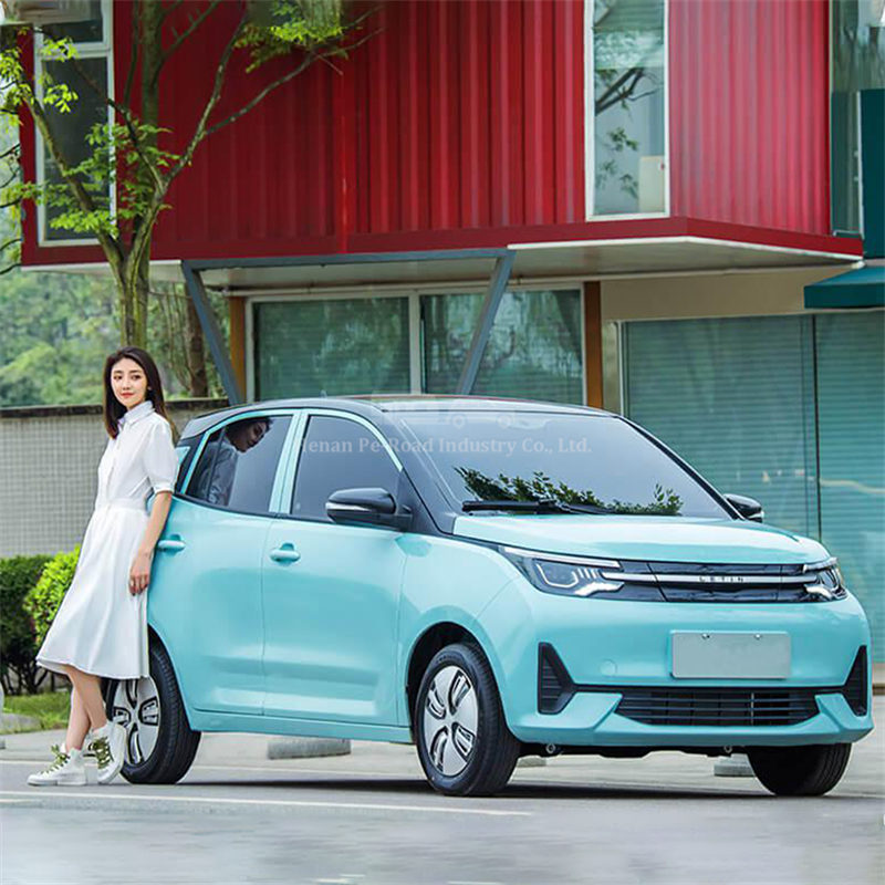 Thumbnail: Convenient Travel Four Wheels Environmentally Friendly Mini Electric Car