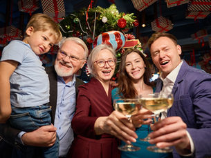 Where to stay in Norfolk while visiting relatives or friends?