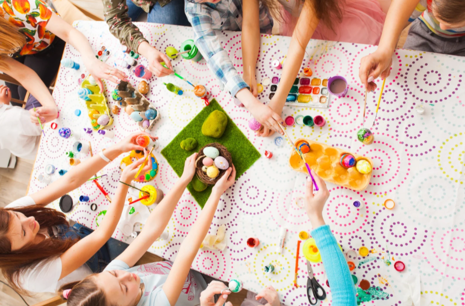 🌸✨ Празнична феерия, сладък козунак и щипка чудо! 🐣🍞🎨🐰