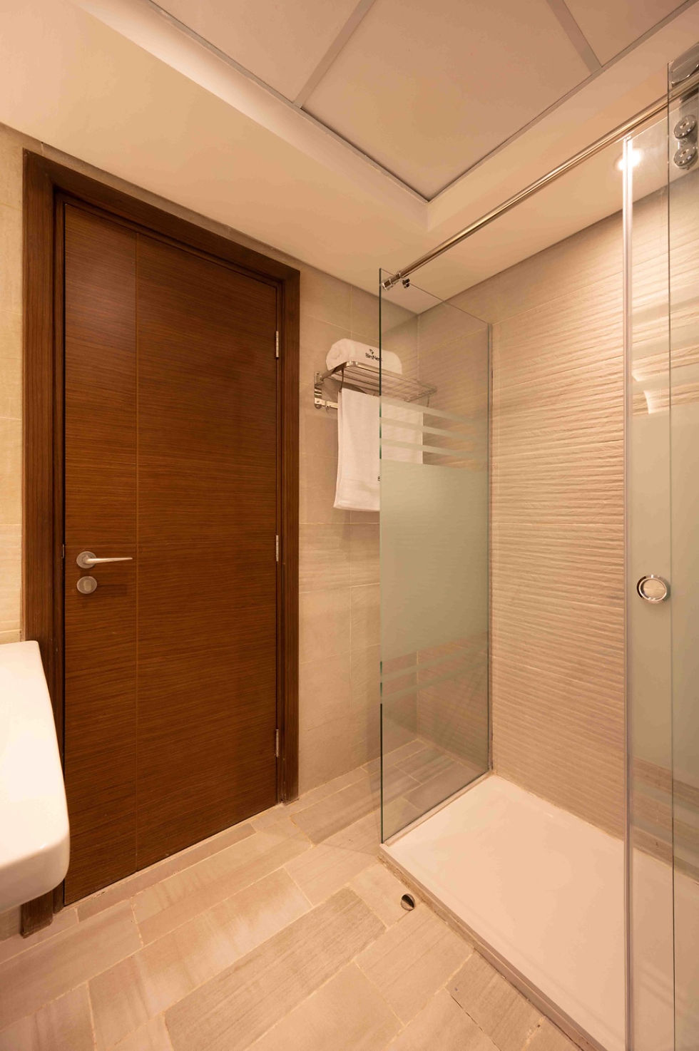 Thumbnail: Apartment for Rent in Aura-CFC 115sqm