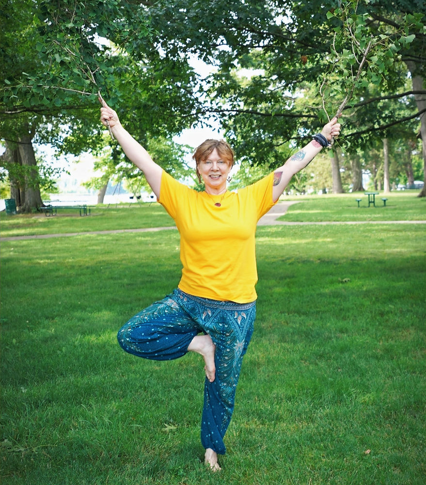 Rachelle Lerch, yoga teacher, personal trainer