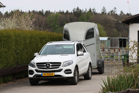 Bye, bye RIHANNA v. Kwahu