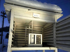 Magická dvadsiatka u nás tesne odolala! Teplota klesla počas tejto zimy opäť najnižšie!