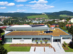 Je iba druhá na Slovensku. Čo skrýva pečať pre mestskú plaváreň?