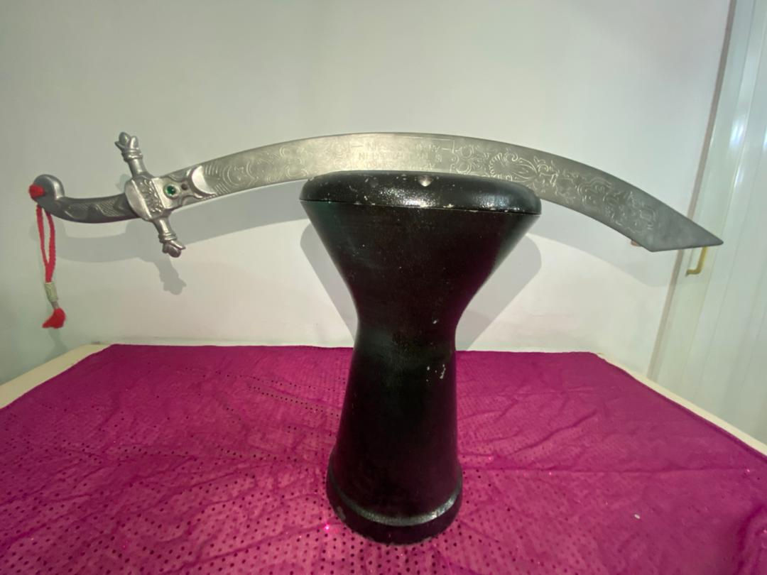 Argentine Sword 