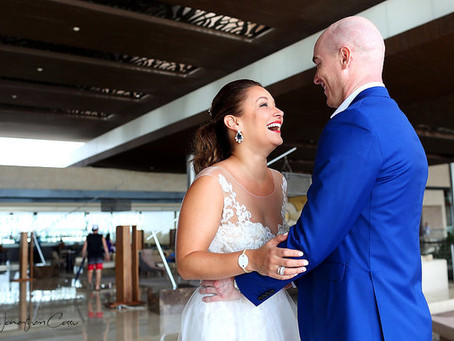 29 Emotional First Look Moments That Will Turn Your Heart To Mush