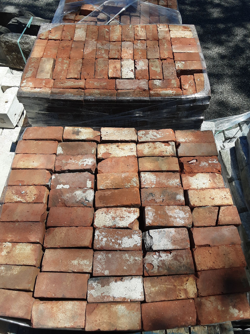 Thumbnail: Reclaimed Red Brick