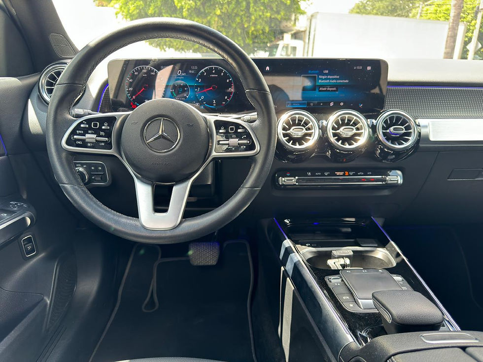 Miniatura: 2020 MERCEDES GLB 250 AMG