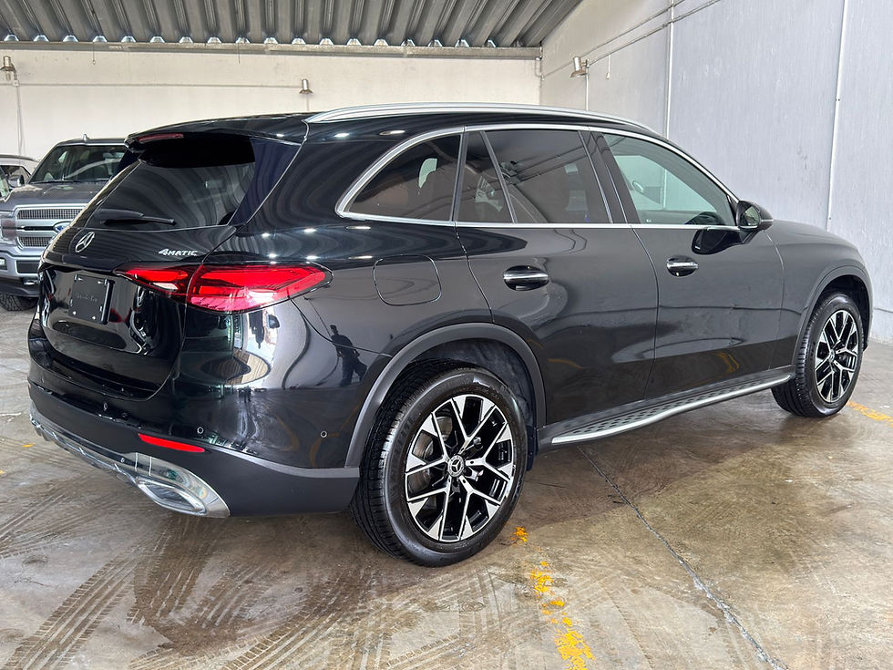 Miniatura: Mercedes-Benz GLC 300 4MATIC 2023