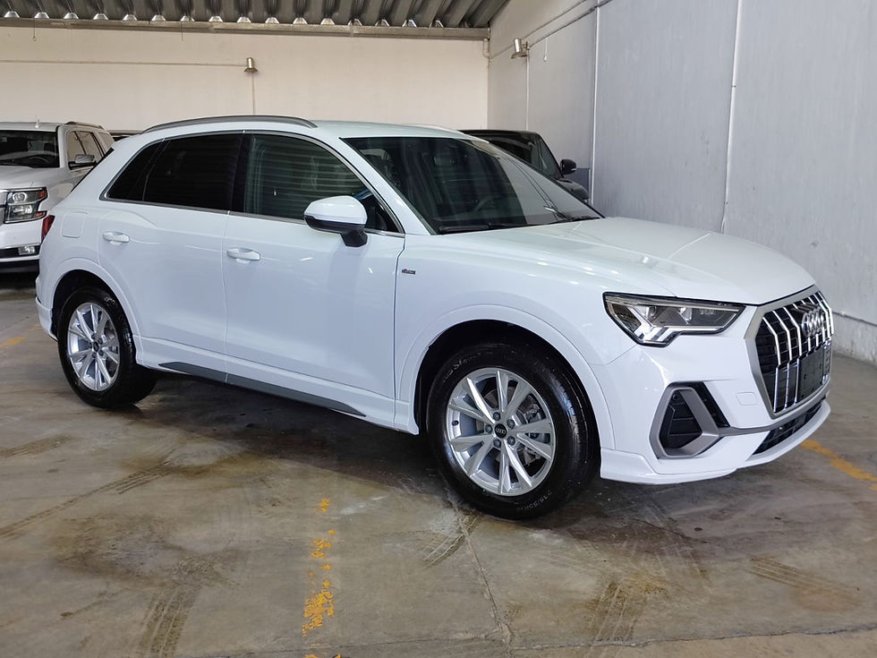 Miniatura: Audi Q3 S Line 2023
