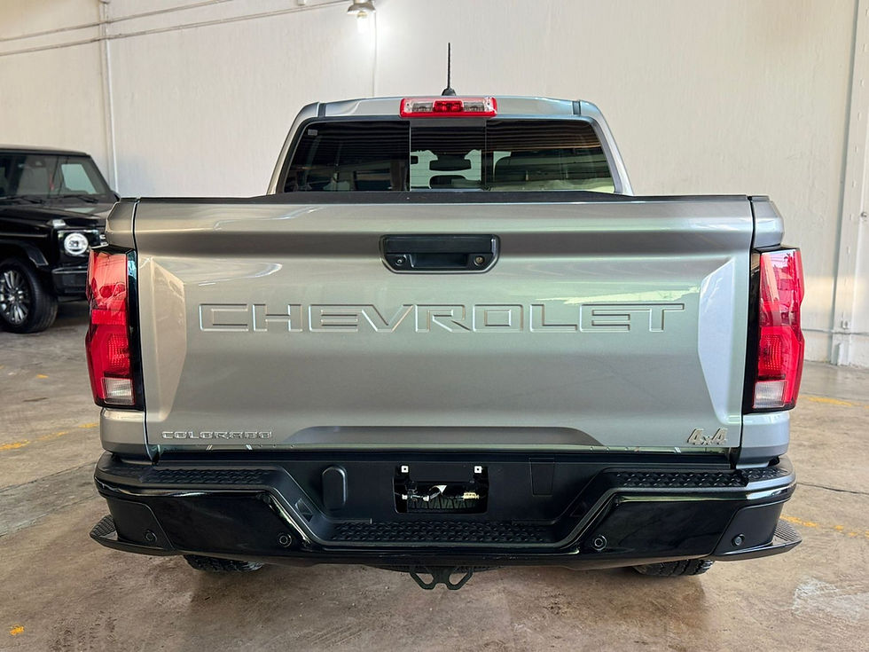 Miniatura: Chevrolet Colorado Z71 2023 – 4x4