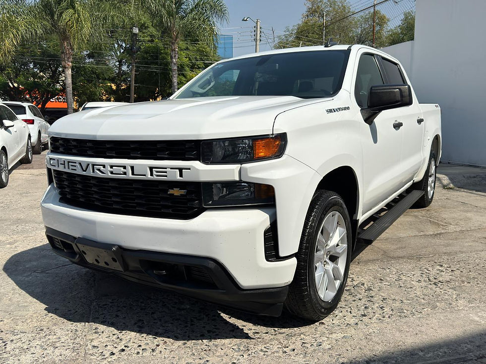 Chevrolet Silverado Custom Doble Cabina 4x4