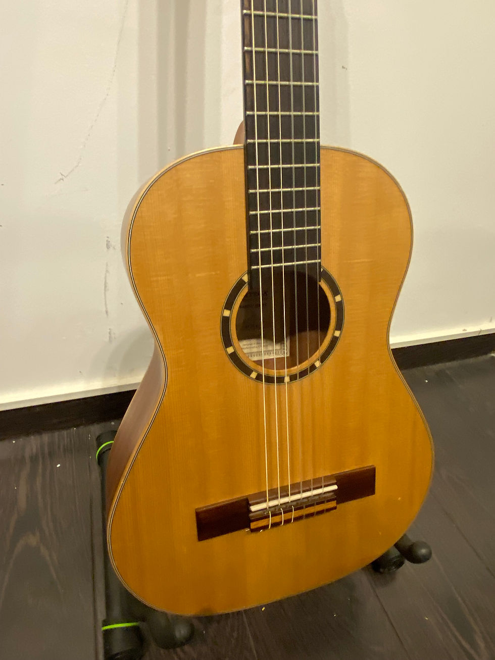 Miniature : ORTEGA R-121