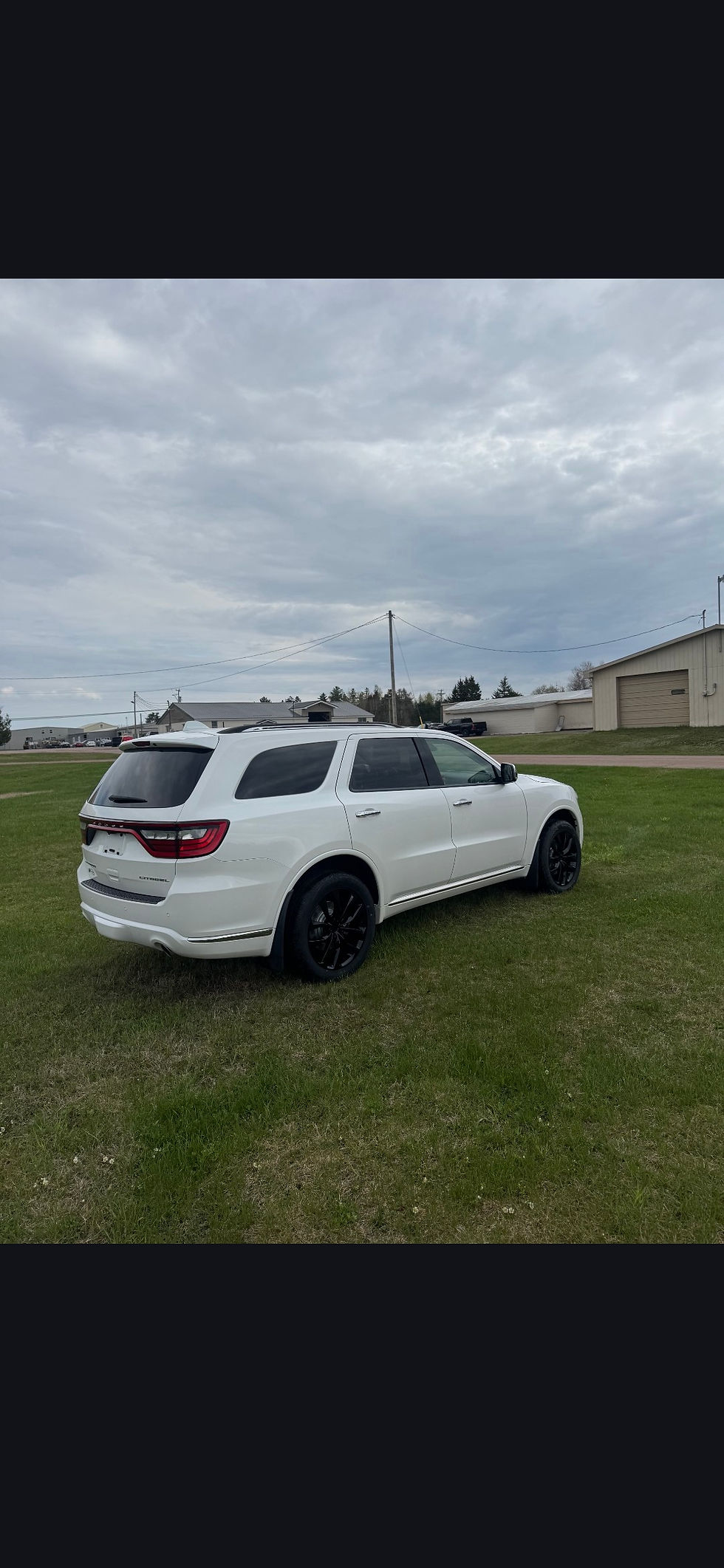 Thumbnail: HO0016 - 2020 DODGE DURANGO