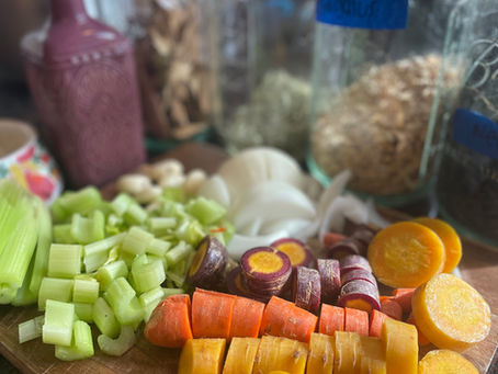 Nourishing + Immune Boosting Bone Broth