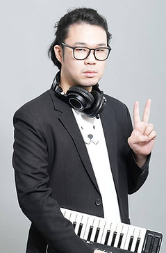 MUSIC COMPOSER
