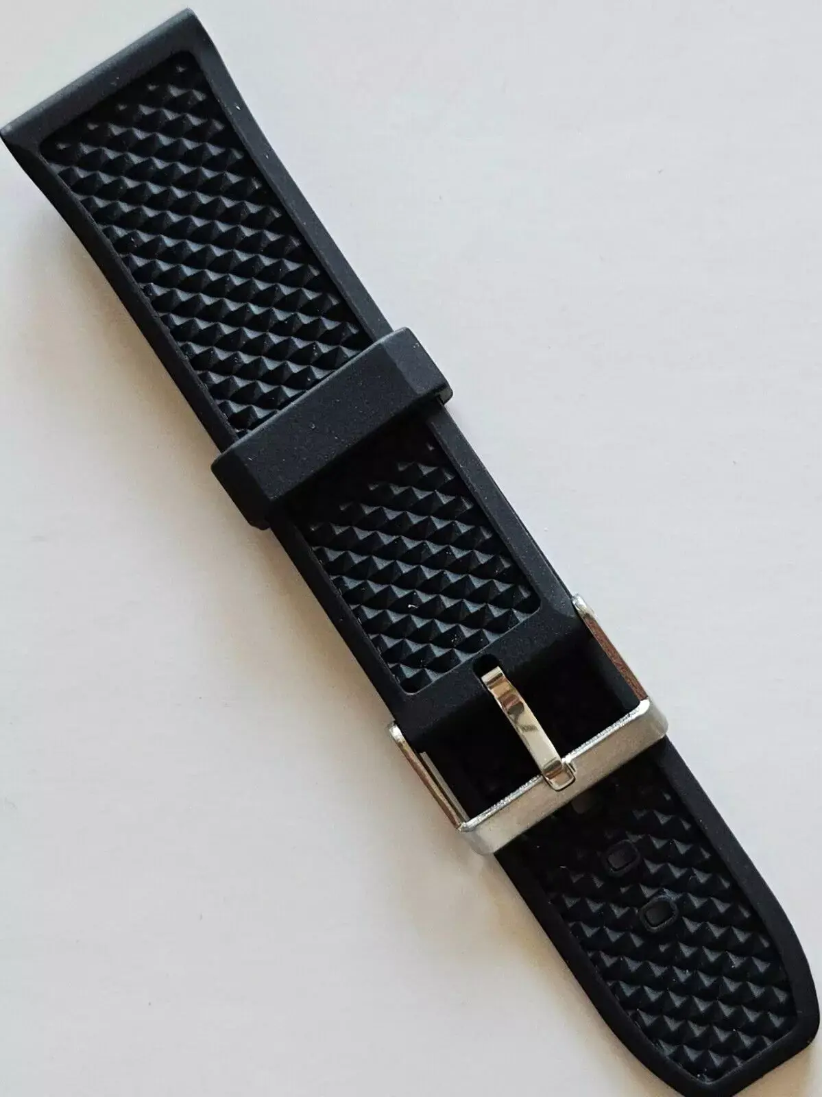 24mm - Patterned Black Rubber Watch Band - ( Silver Stainless Steel Buckle )