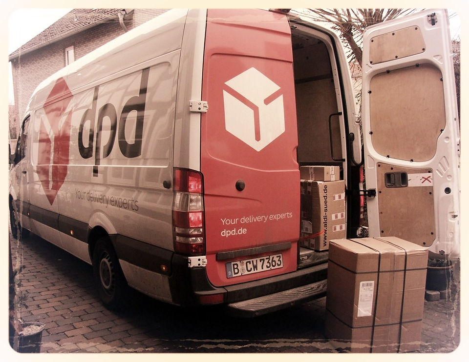 DPD bringt die neuen Belstaff-Jacken.