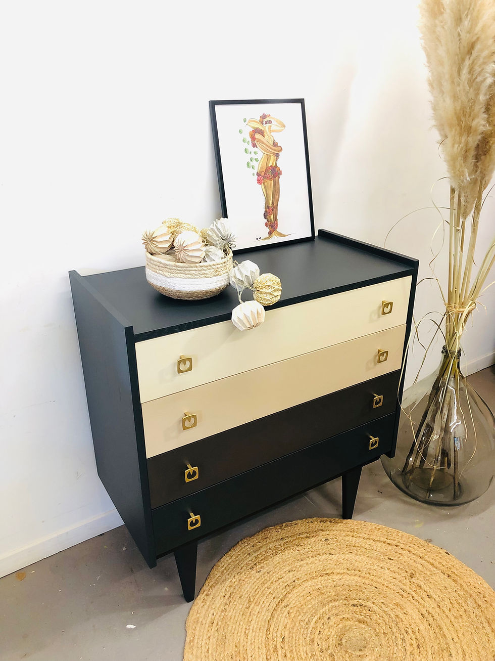 Commode scandinave