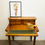 Miniature : Plateau du bureau à gradin avec sous-main vert d’origine – meuble vintage en bon état structurel dans les Deux-Sèvres