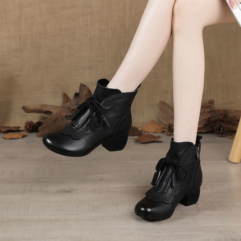Thumbnail: Victorian Style booties
