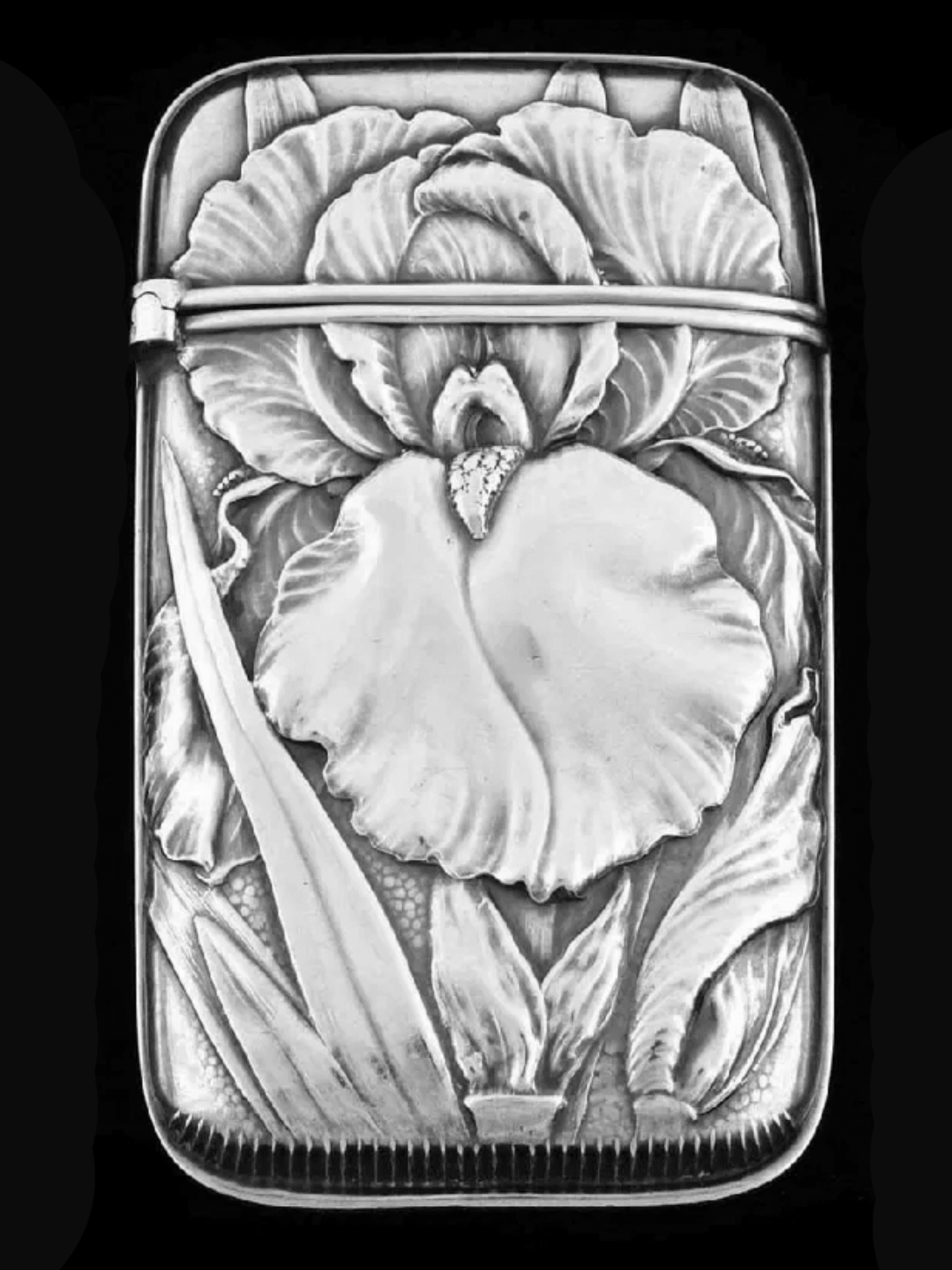 Naturalistic-Antique-Sterling-Silver-Match-Safes-Match-Boxes.gif