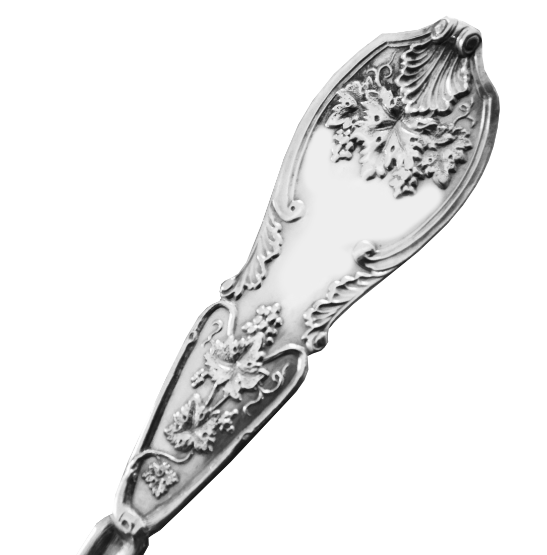 Old-Vineyard-Wood-Hughes-Sterling-Silver-Flatware.gif