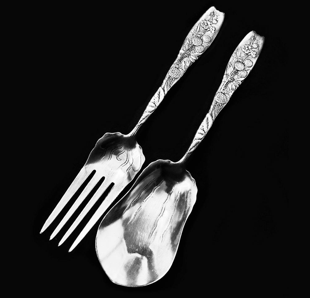 Berry-Whiting-Sterling-All-Silver-Salad-Serving-Set-Fork-and-Spoon.gif