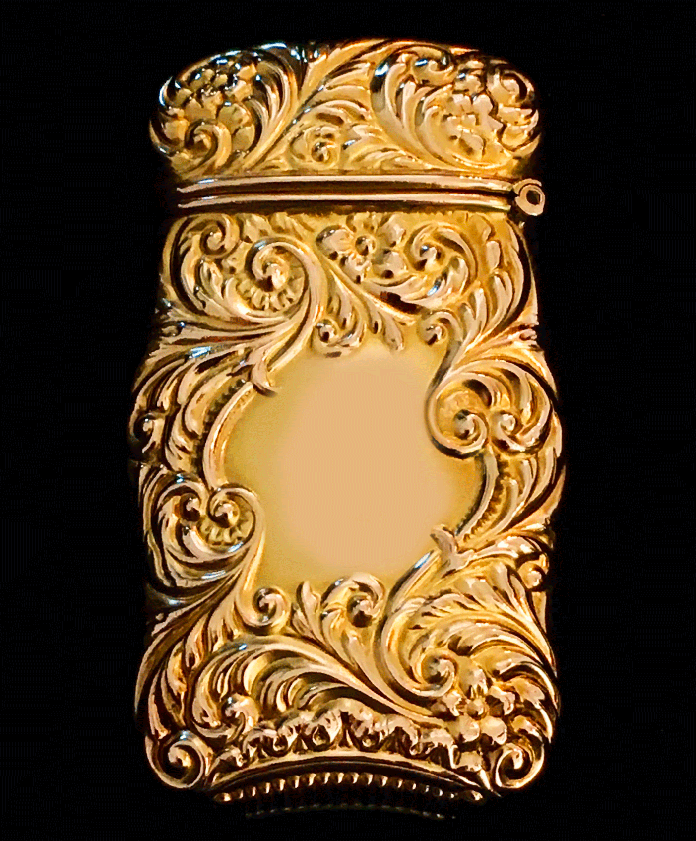 Gold-Ornate--Antique-Sterling-Silver-Match-Safe.gif