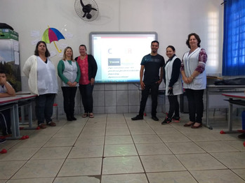 Roda de conversa com Prof. Thiago Michel é realizada na Escola Bento