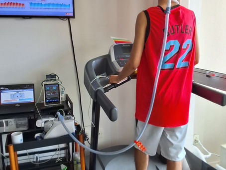 Paciente realizando exercícios
