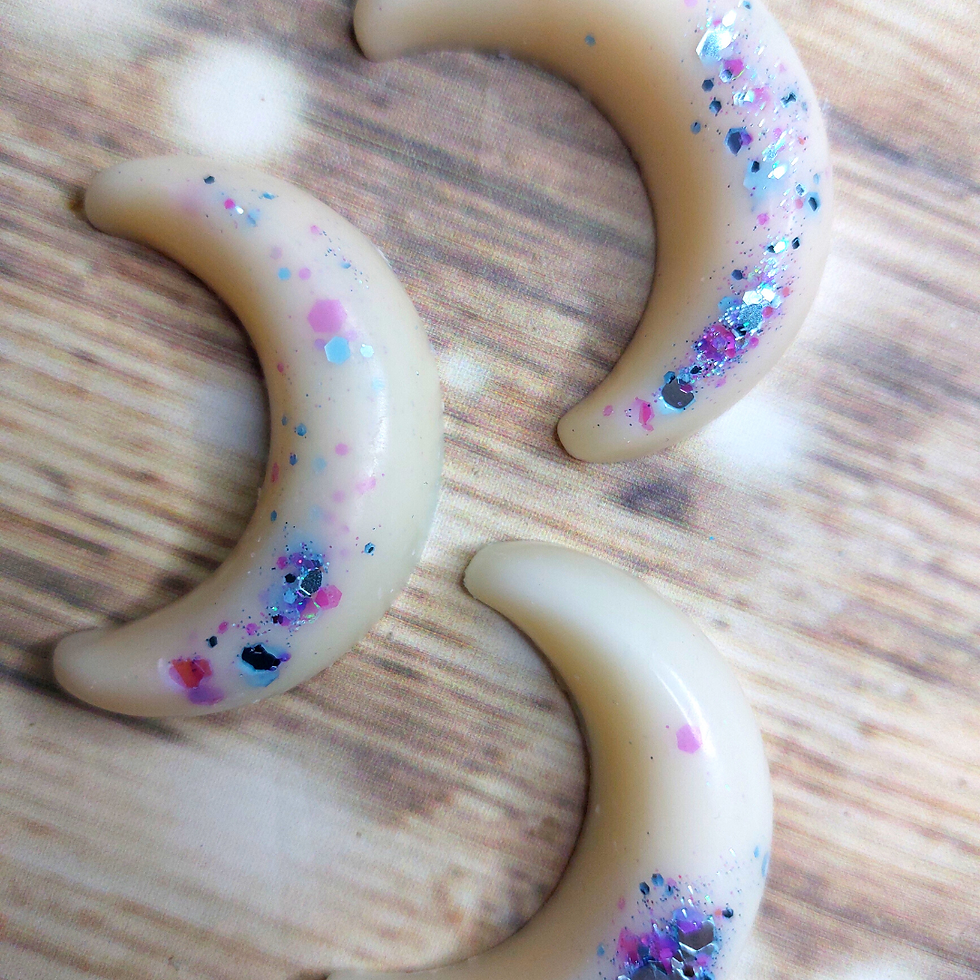 Thumbnail: First Quarter Moon Wax Melt Moons