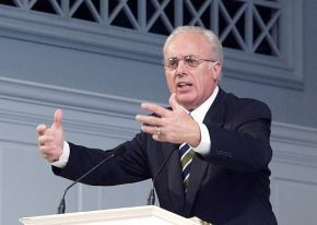 John MacArthur