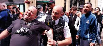 Doi predicatori de stradă, vinovați de „ofensă publică” în Marea Britanie