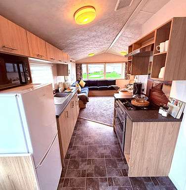 Caravan View Hall-way