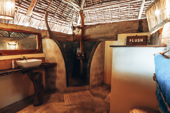 Beach Banda bathroom