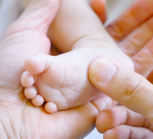 Baby-Fußmassage