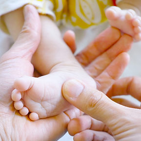 osteopata, osteopatia, trattamento osteopatico, osteopata pediatrico. osteopata desio, osteopata milano, studio osteopatia, osteopata in gravidanza