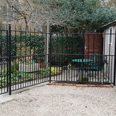 #04 Metal Railings | Artistic Metalica
Contact 01354 278506