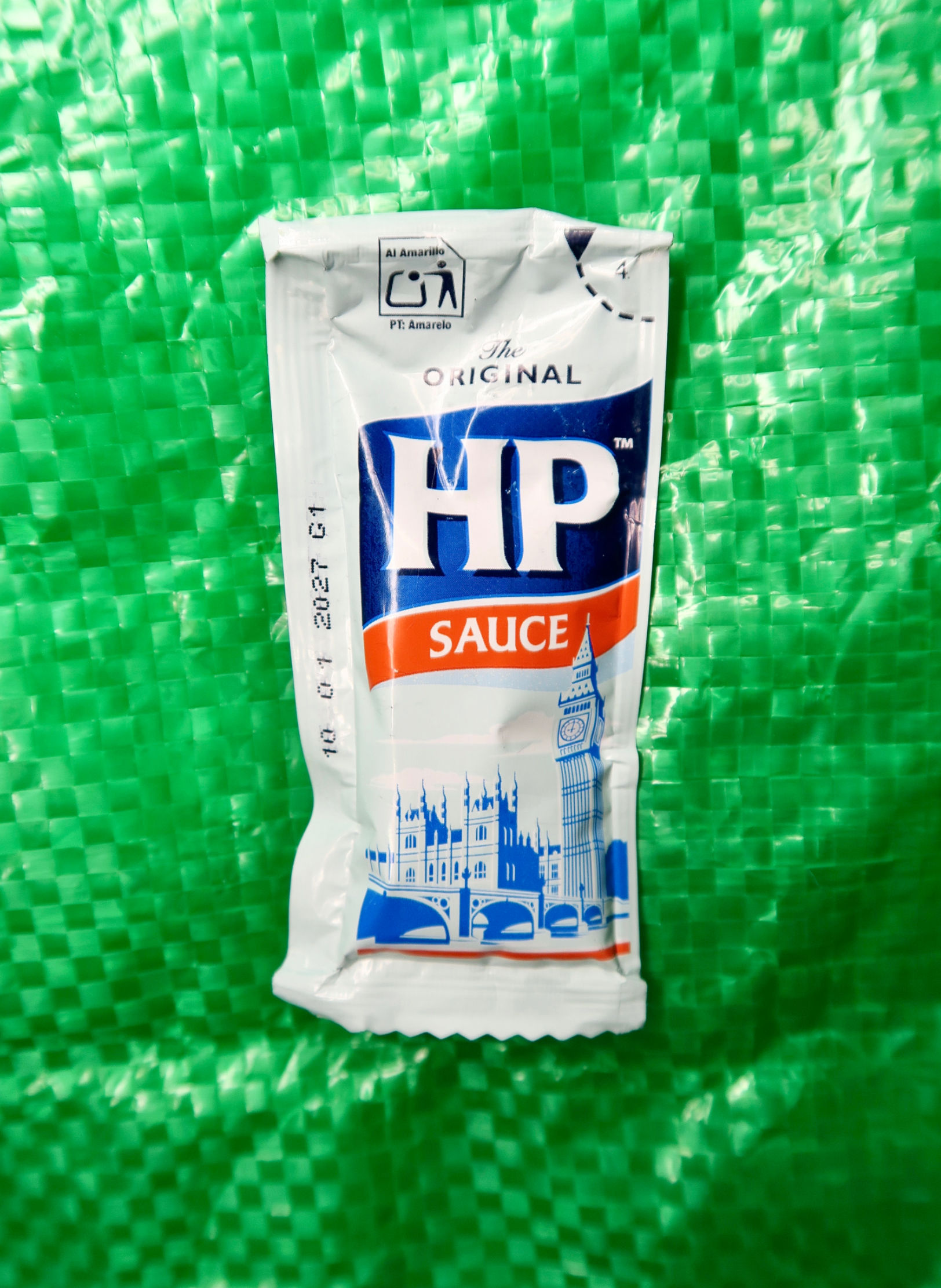 BROWN SAUCE PIN BADGE