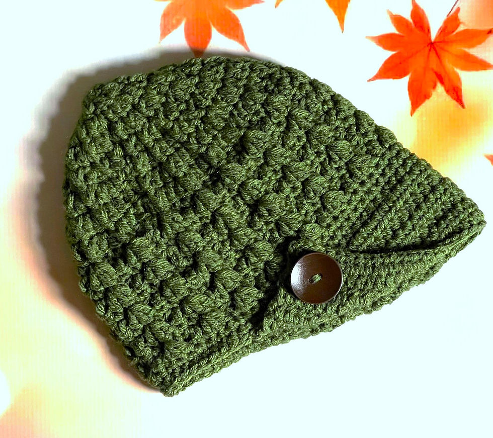 Thumbnail: Ladies Brimmed Beanie Dark Green
