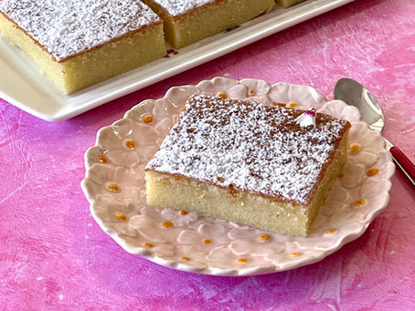 עוגת וניל ושמנת חמה