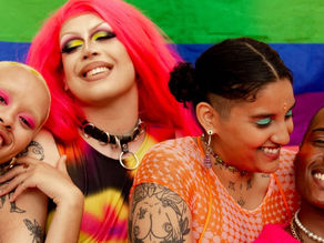 Carnaval, Crossdressing e a Magia da Liberdade!