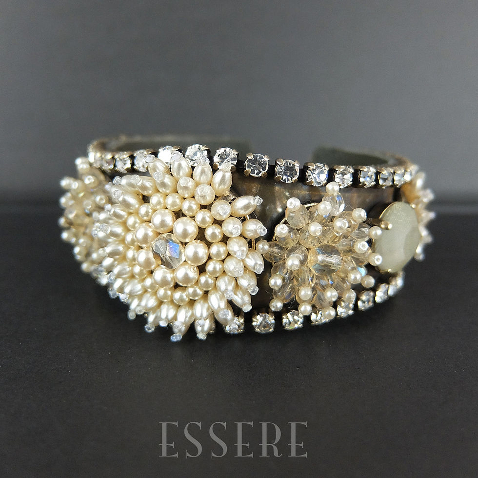 Vintage Pearl Flower Bracelet
