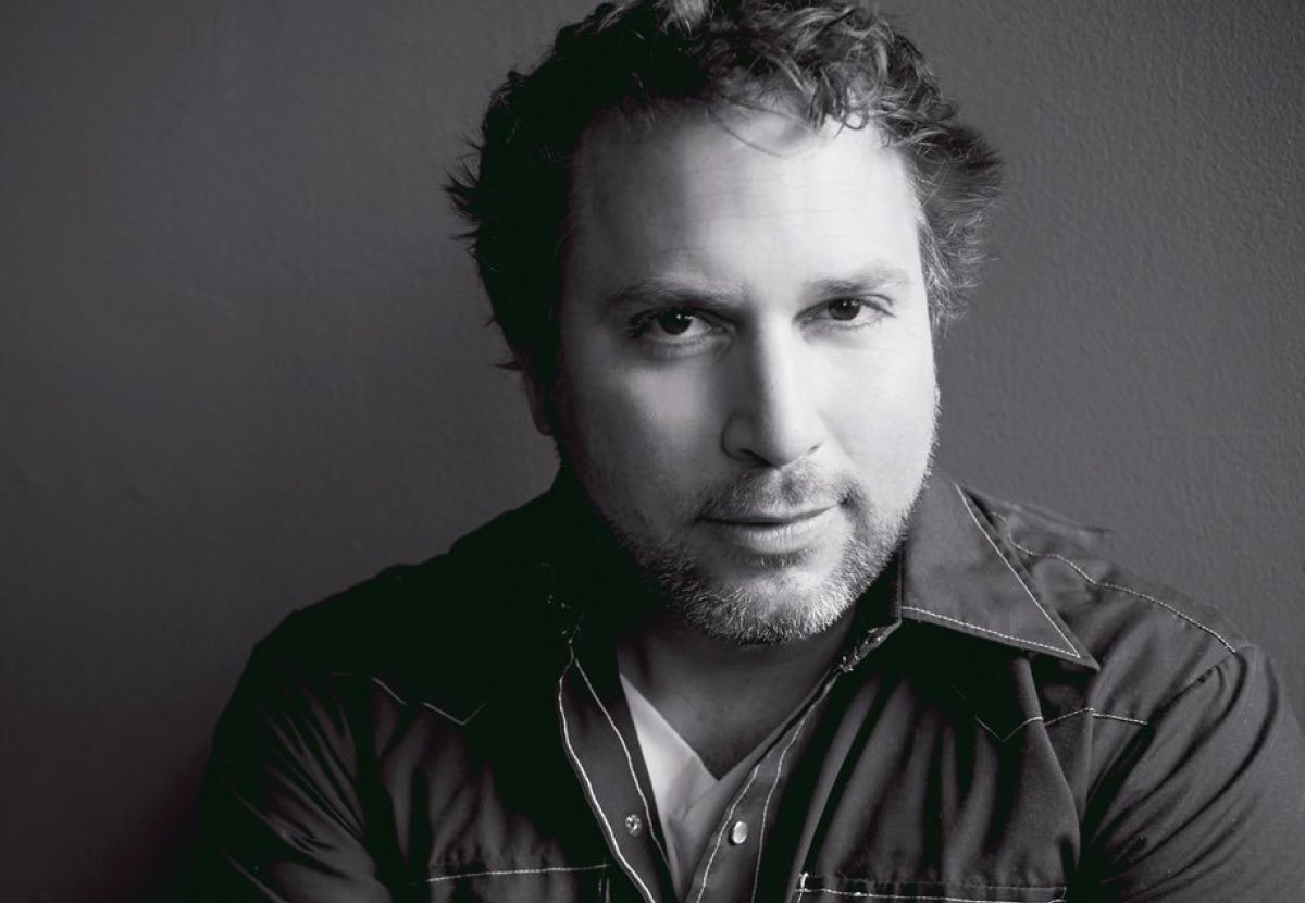 Manolis Zontanos / Friday 8pm