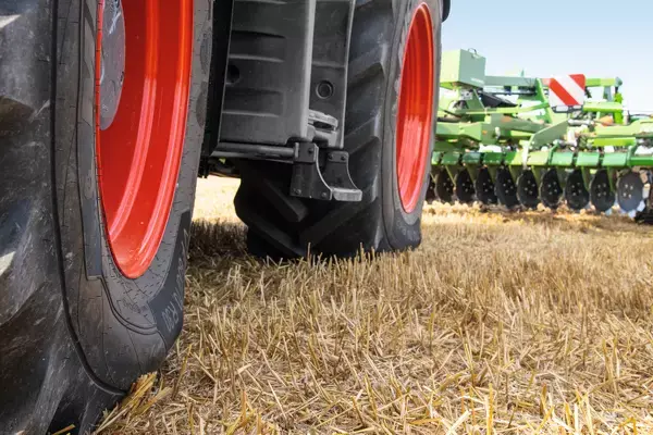 Miniature : Fendt 700 Vario Gen7 (2022) – Tracteur de démonstration haut de gamme