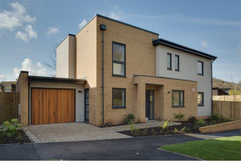 Cross Group Vale Avenue