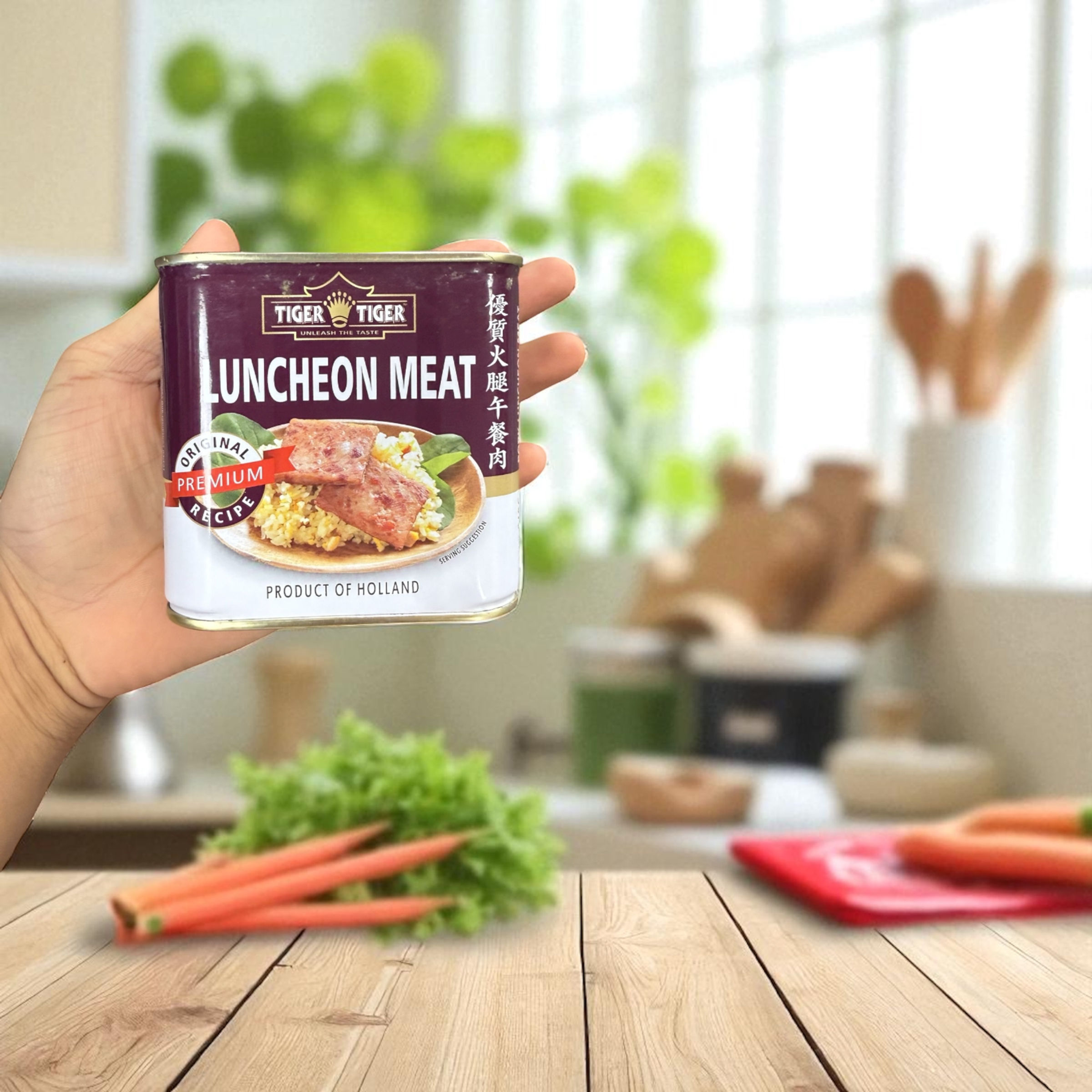 TIGER TIGER - Luncheon Meat