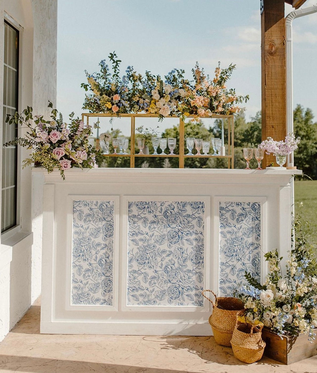 Blue Floral Bar